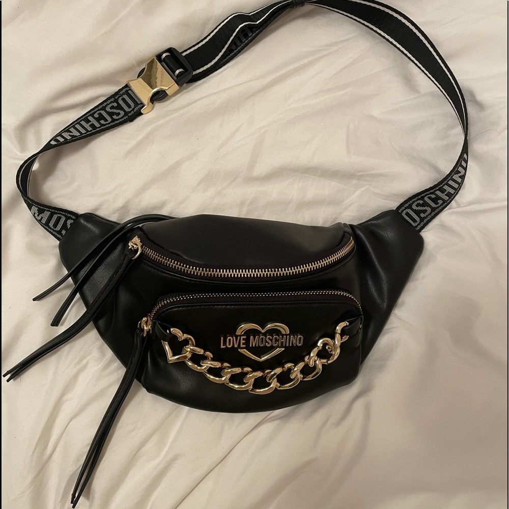 Love Moschino Fanny Pack